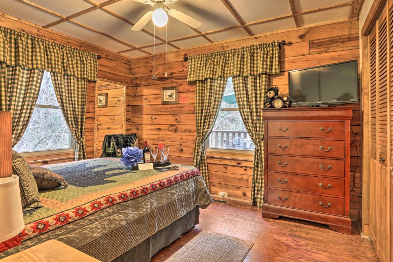Smoky Mountain Cozy Cove Cabin Deck And Fire Pit! Cosby Zewnętrze zdjęcie