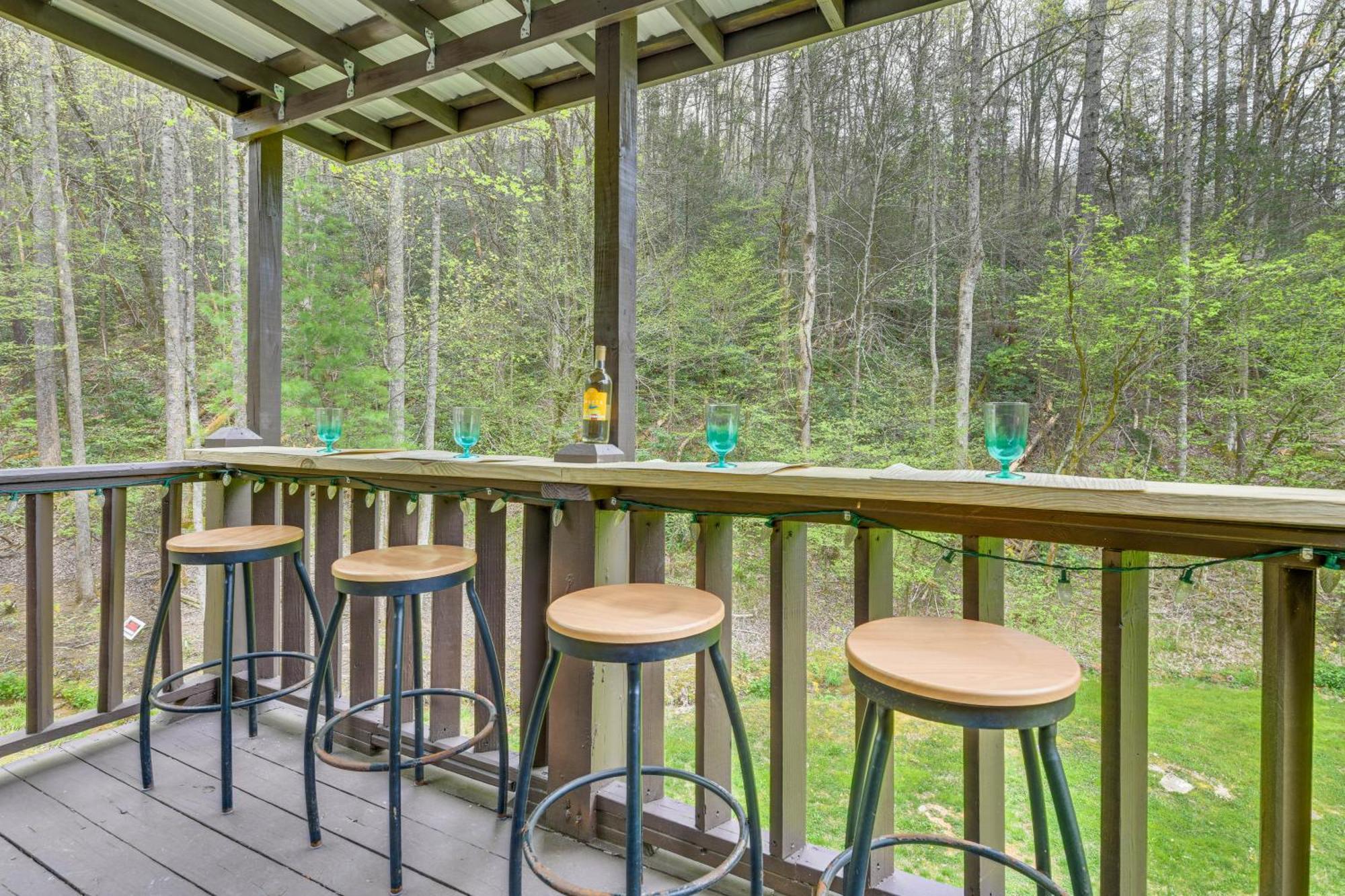 Smoky Mountain Cozy Cove Cabin Deck And Fire Pit! Cosby Zewnętrze zdjęcie